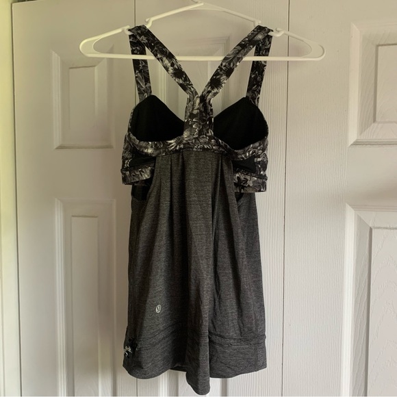 Lulu Lemon Tank Top - Picture 6 of 6